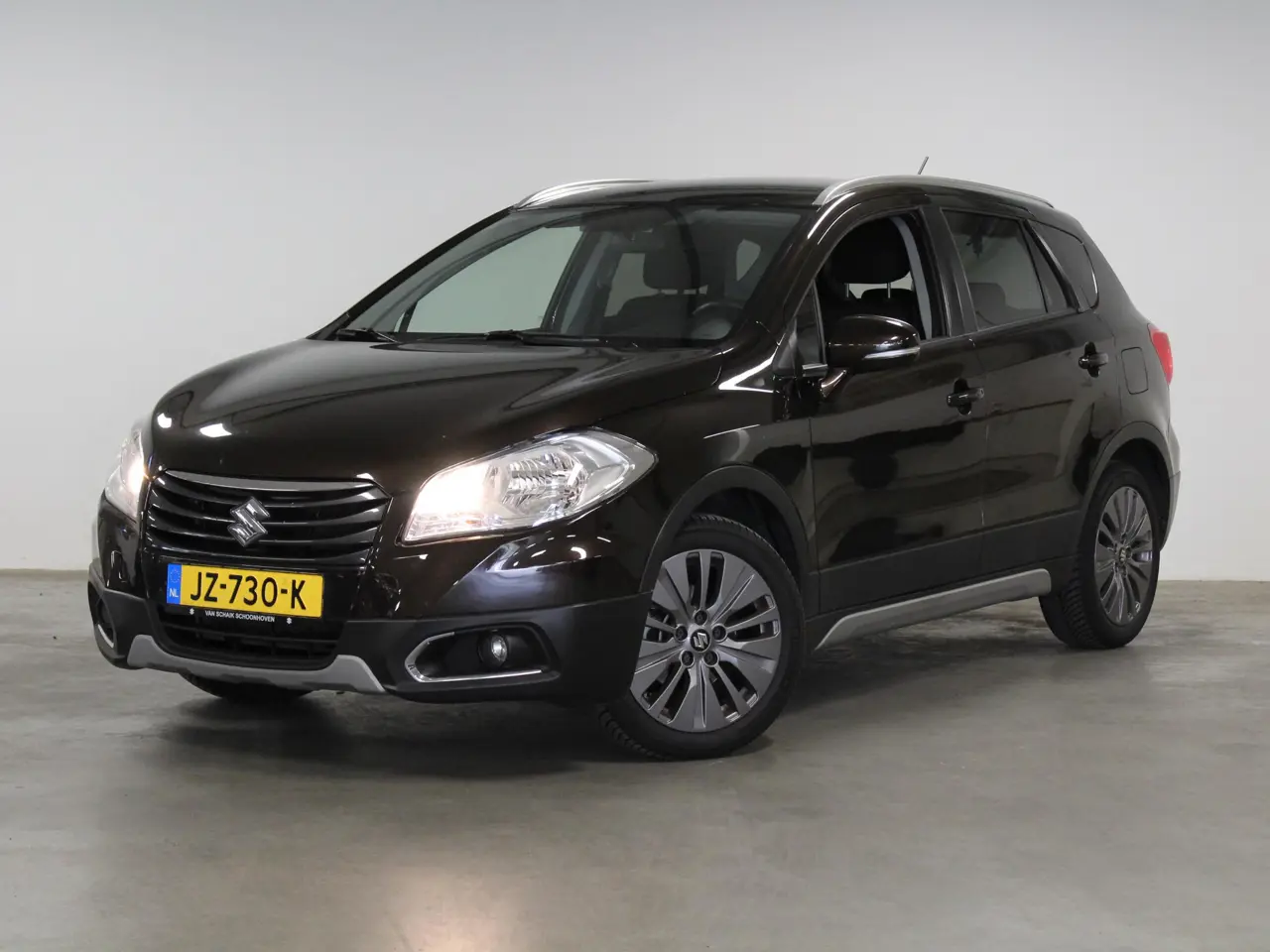 Suzuki S-Cross 1.6 Exclusive 2016, foto 1