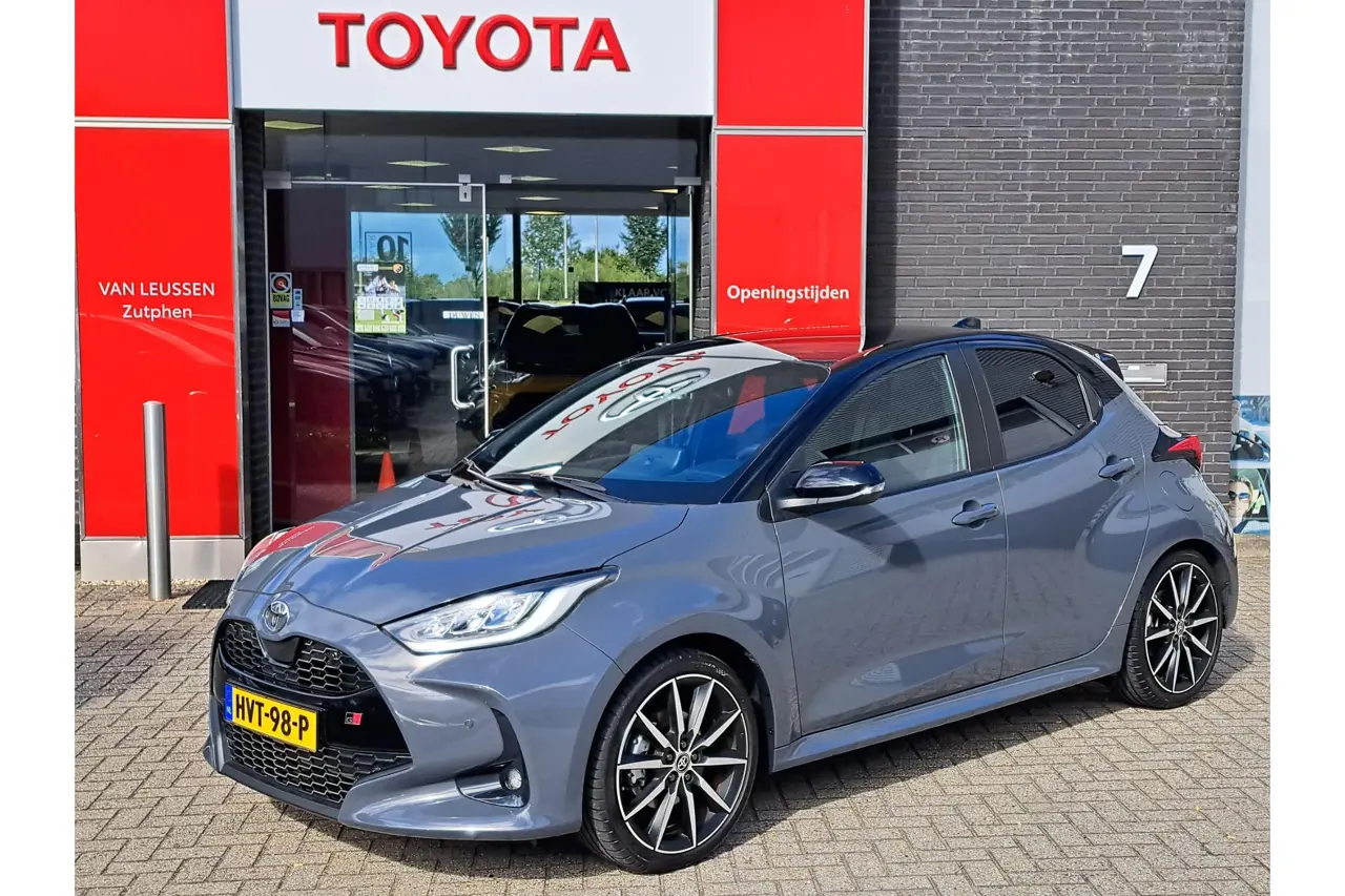 Toyota Yaris 1.5 Hybrid 130 Gr Sport 2025, foto 1