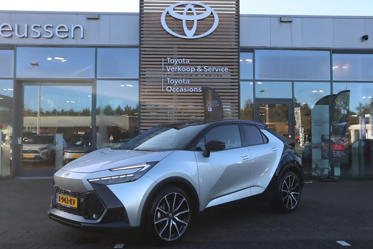 Toyota C-HR Hybrid 200 Gr-Sport Premiere Edition 2024, photo 1