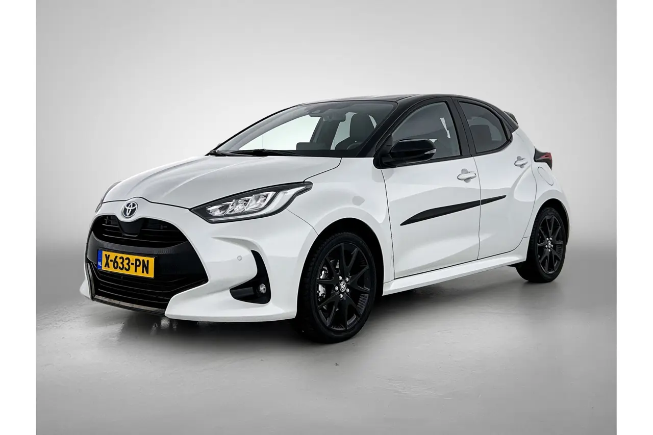 Toyota Yaris 1.5 Hybrid Executive 2024, foto 1