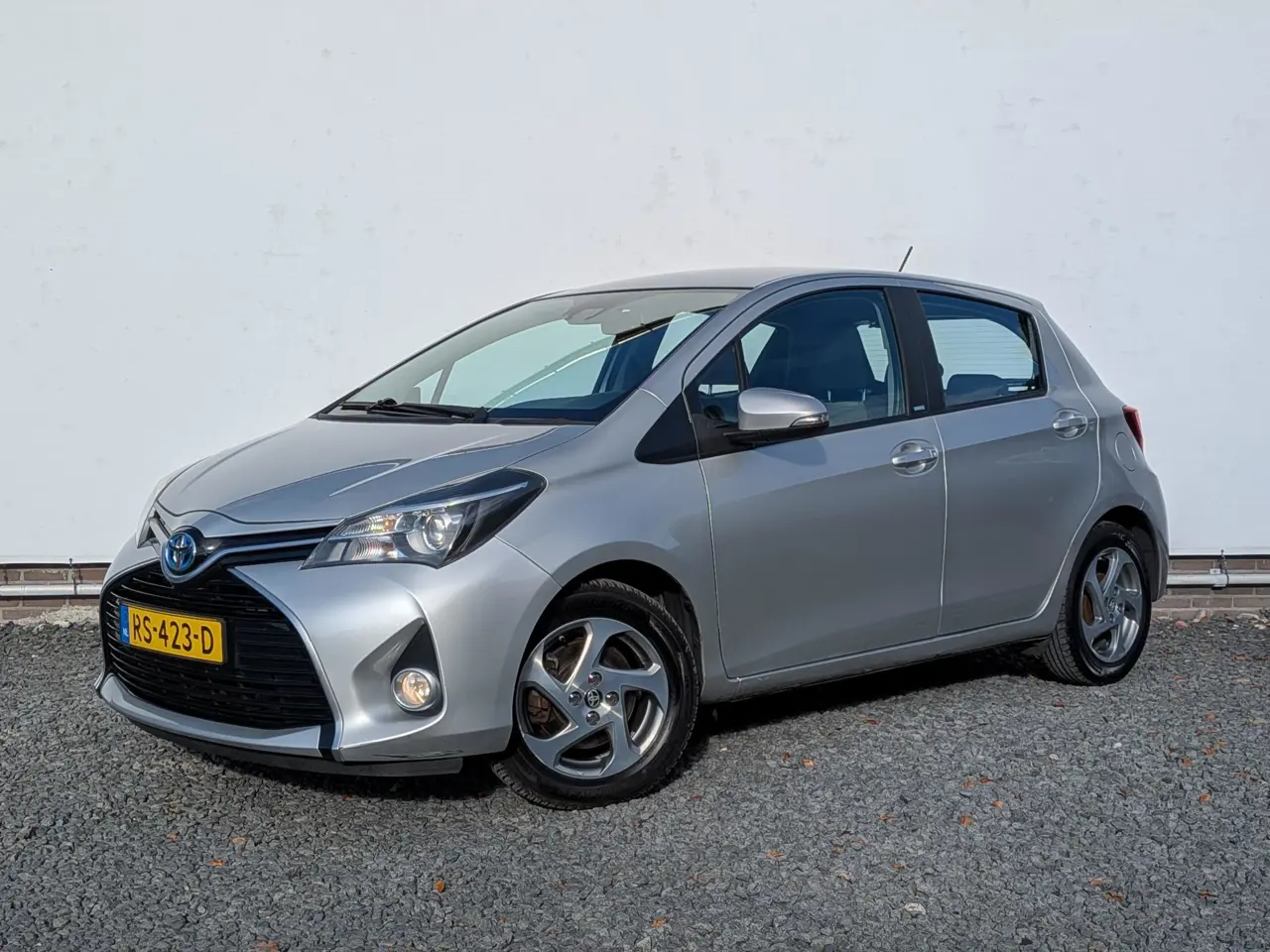 Toyota Yaris 1.5 Hybrid Aspiration 2016, foto 1