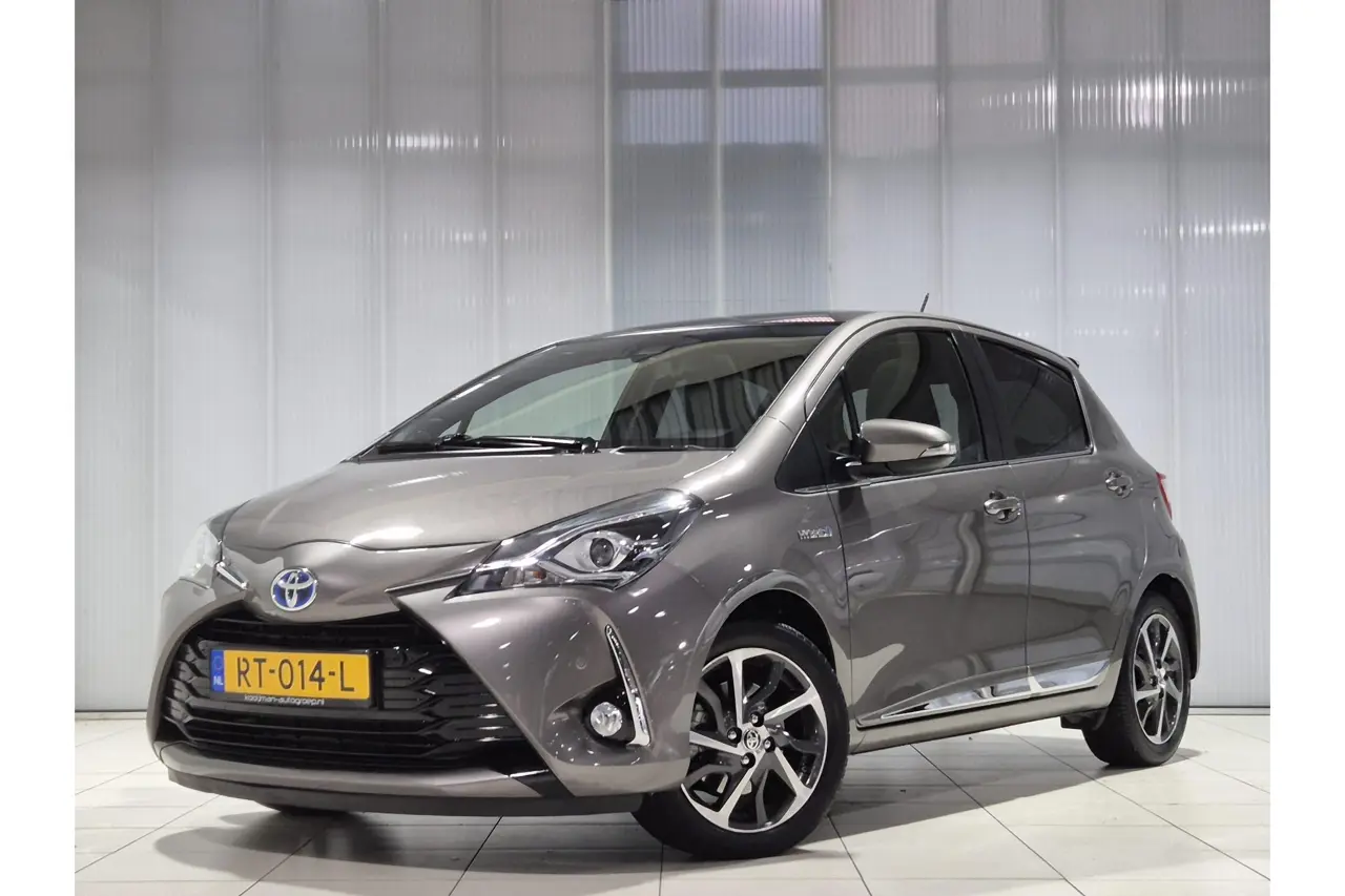 Toyota Yaris 1.5 Hybrid Premium 2018, foto 1