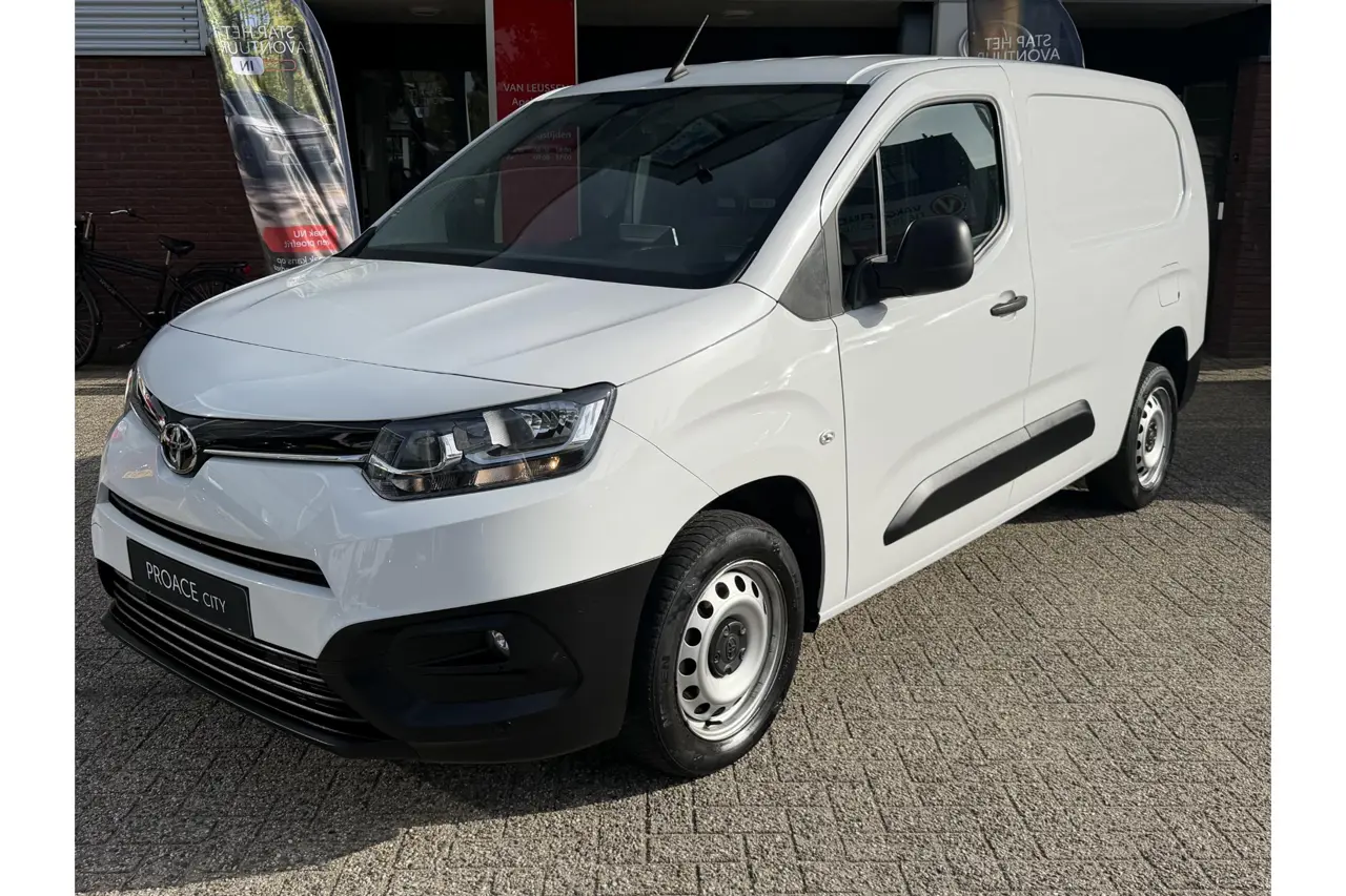 Toyota Proace City 1.5 D-4D Challenger L2 Long 2024, foto 1