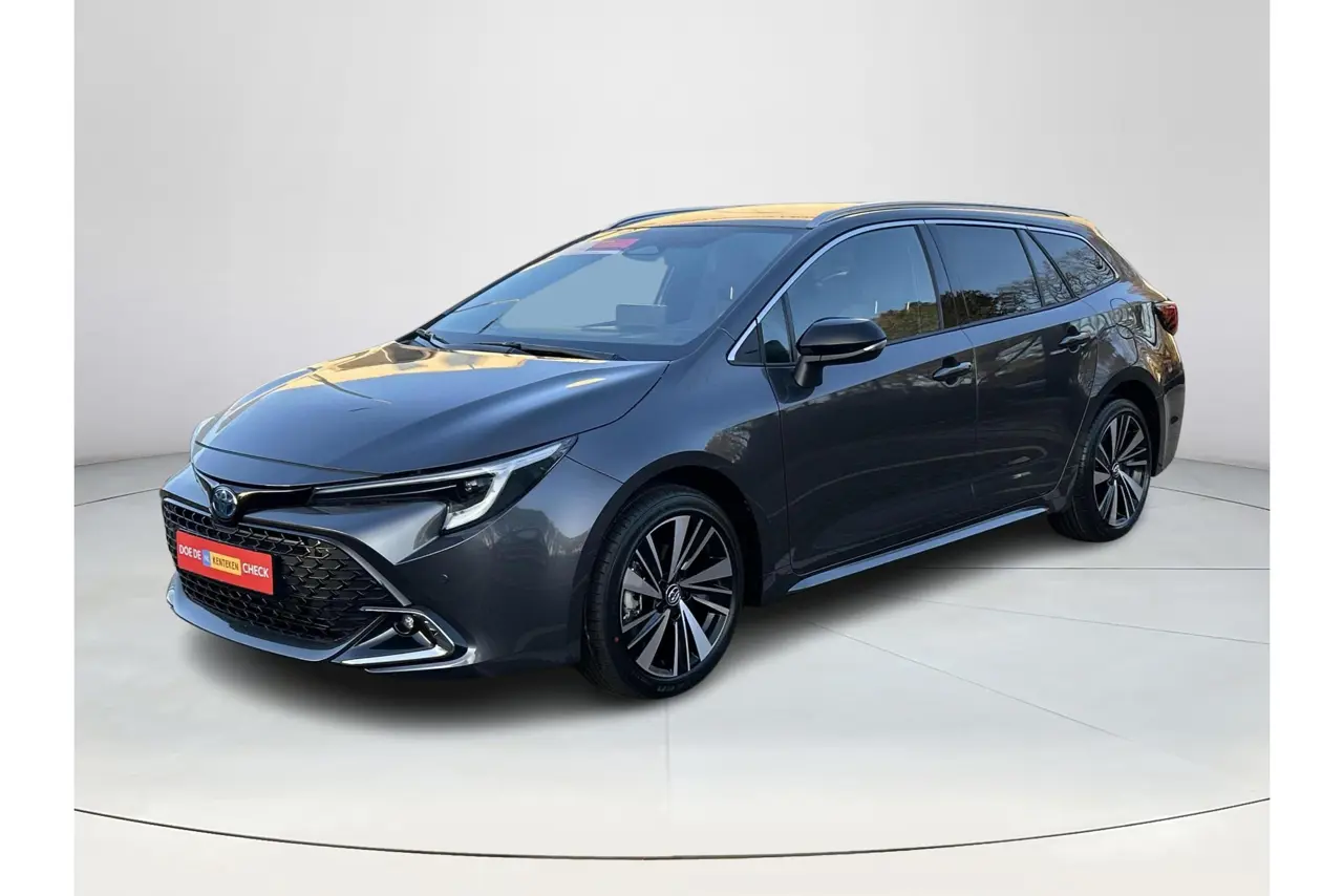 Toyota Corolla Hybrid 140 Dynamic 2026, foto 1