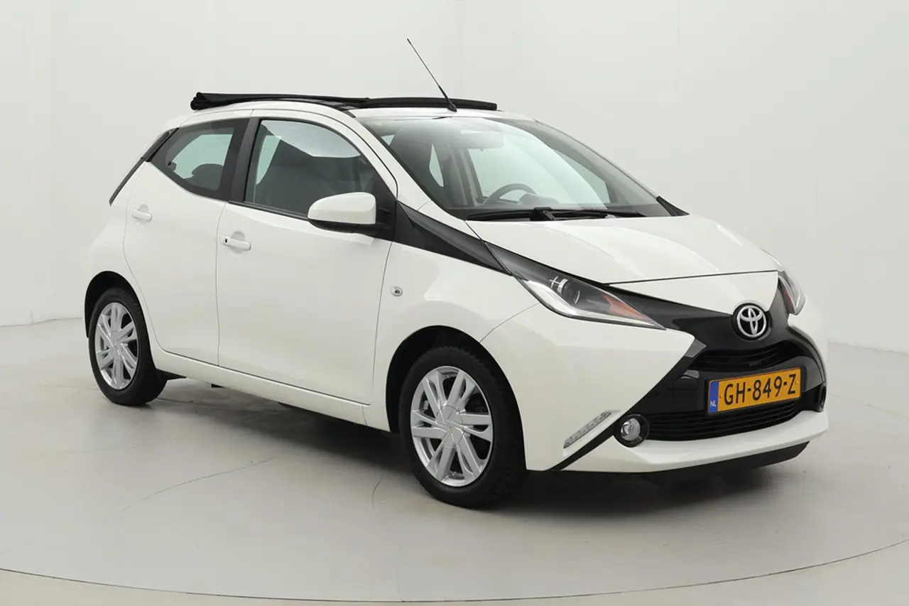 Toyota Aygo 1.0 VVT-i X-Wave 2015, foto 1