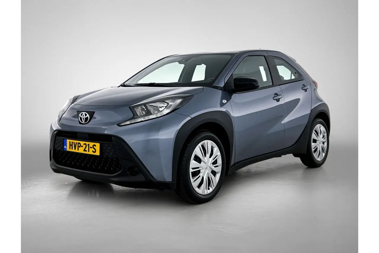 Toyota Aygo X 1.0 VVT-i MT Play 2025, foto 1