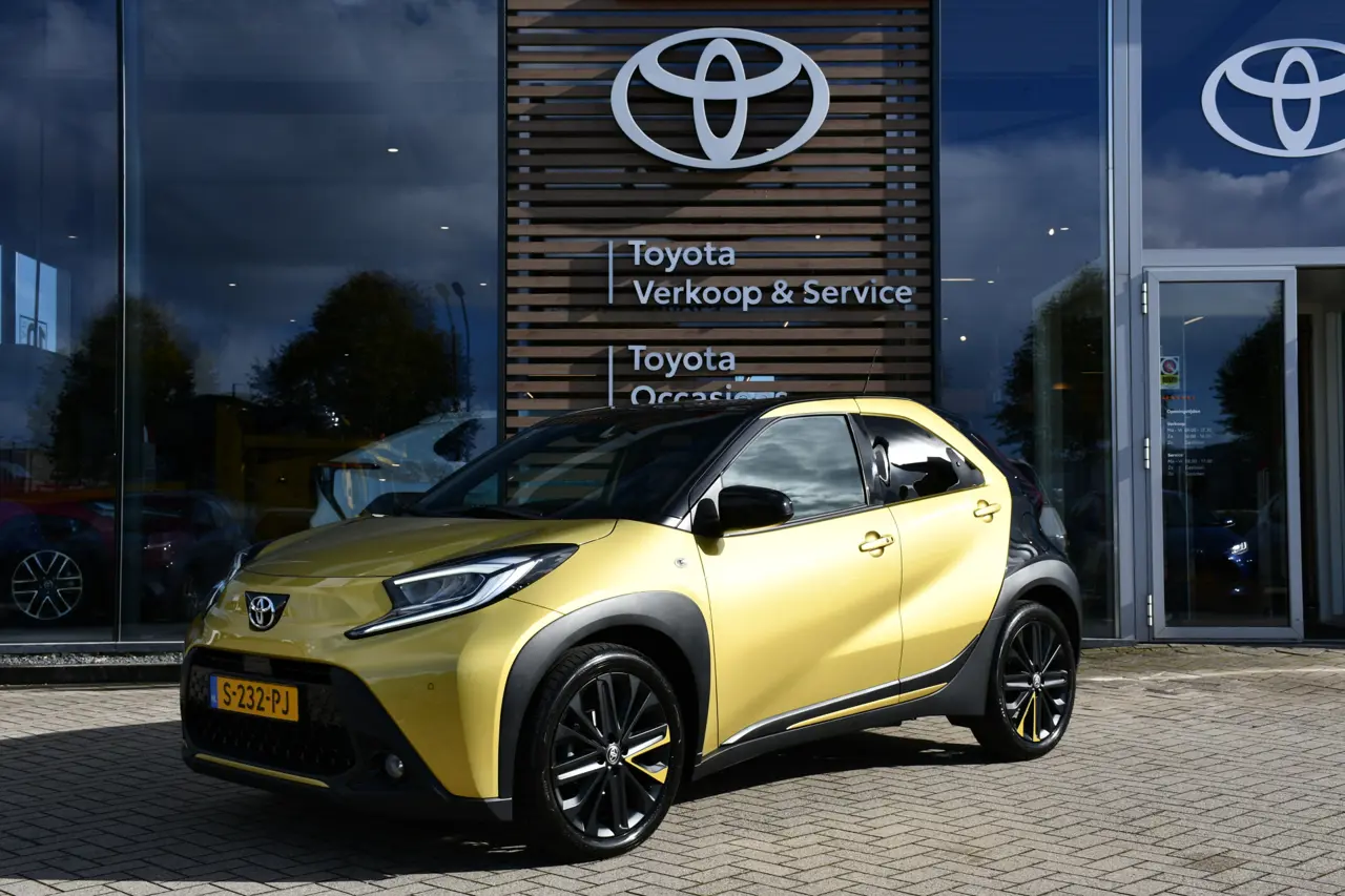 Toyota Aygo X 1.0 VVT-i S-CVT Premium Automaat 72Pk 2023, foto 1
