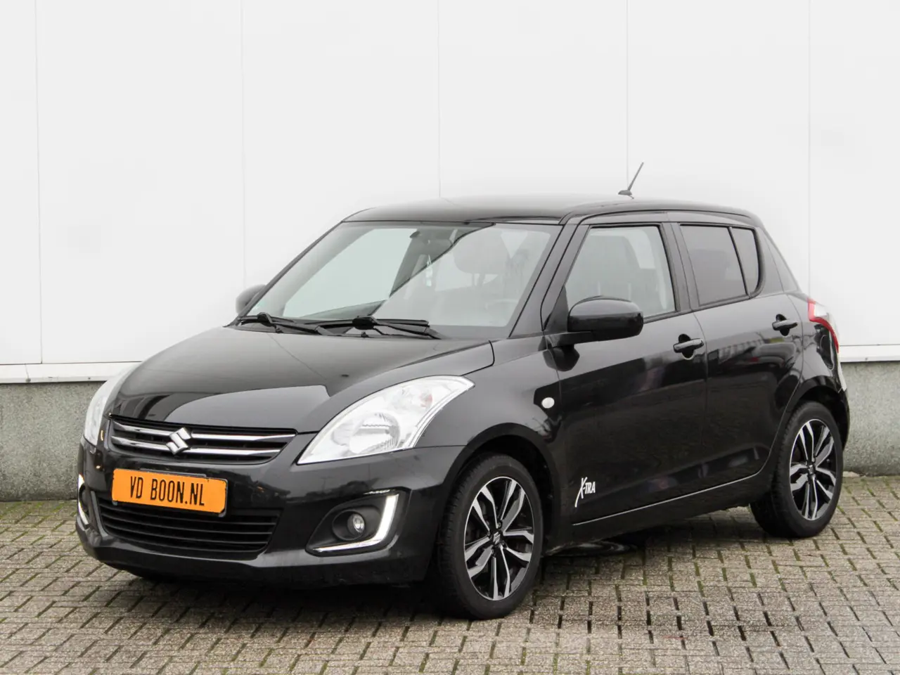 Suzuki Swift 1.2 Style 2015, foto 1