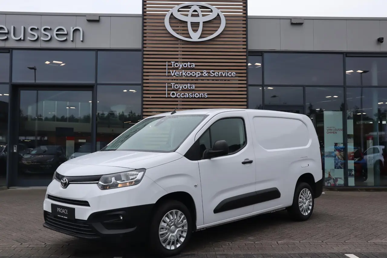 Toyota Proace City 1.5 D-4D Cool L2 2024, foto 1