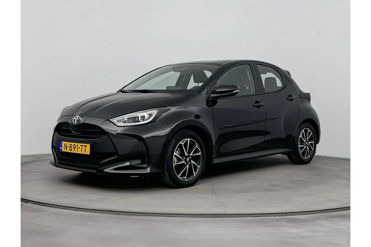 Toyota Yaris 1.5 Hybrid Active 2021, foto 1