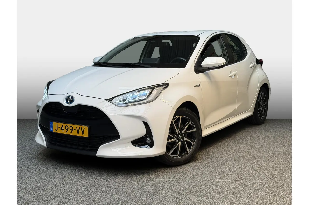 Toyota Yaris 1.5 Hybrid First Edition 2020, foto 1