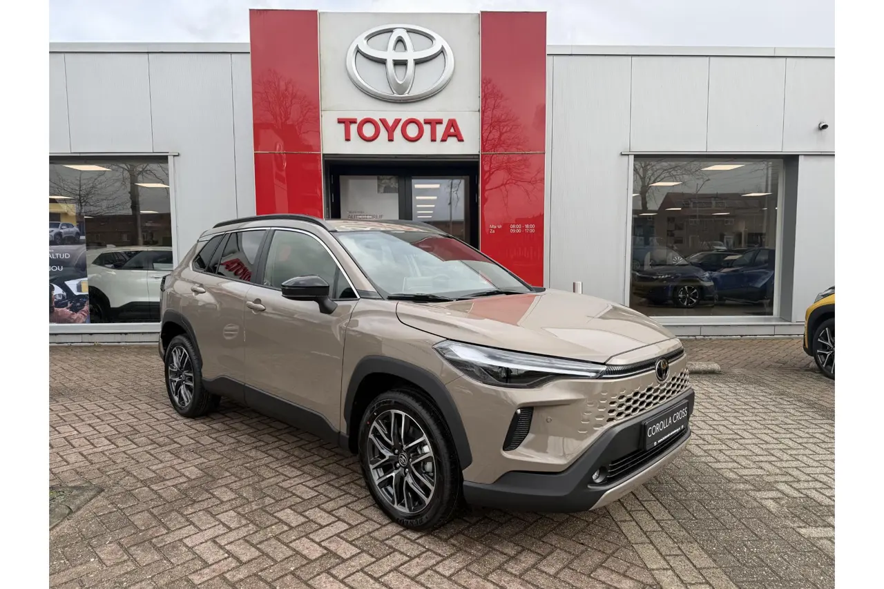 Toyota Corolla Cross Hybrid 140 Dynamic 2026, foto 1