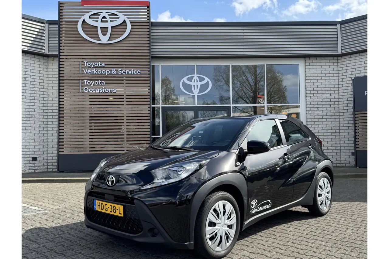 Toyota Aygo X Play 2025, foto 1
