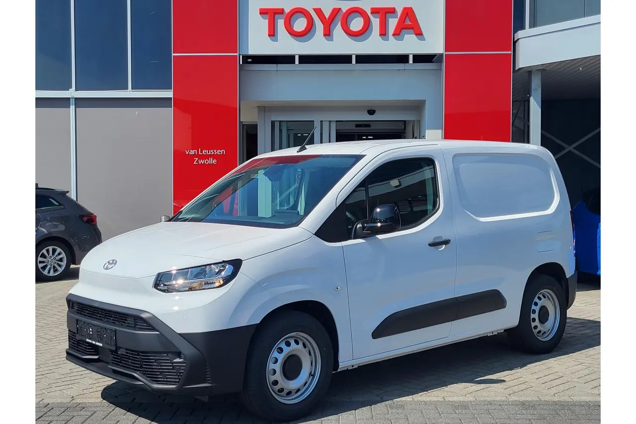 Toyota Proace City Challenger 50 kWh 2025, foto 1