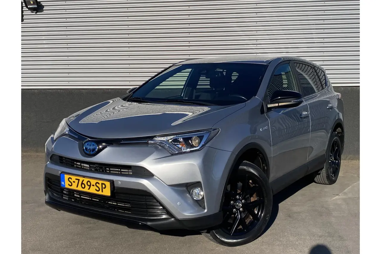 Toyota RAV4 2.5 Hybrid Black Edition 2018, foto 1