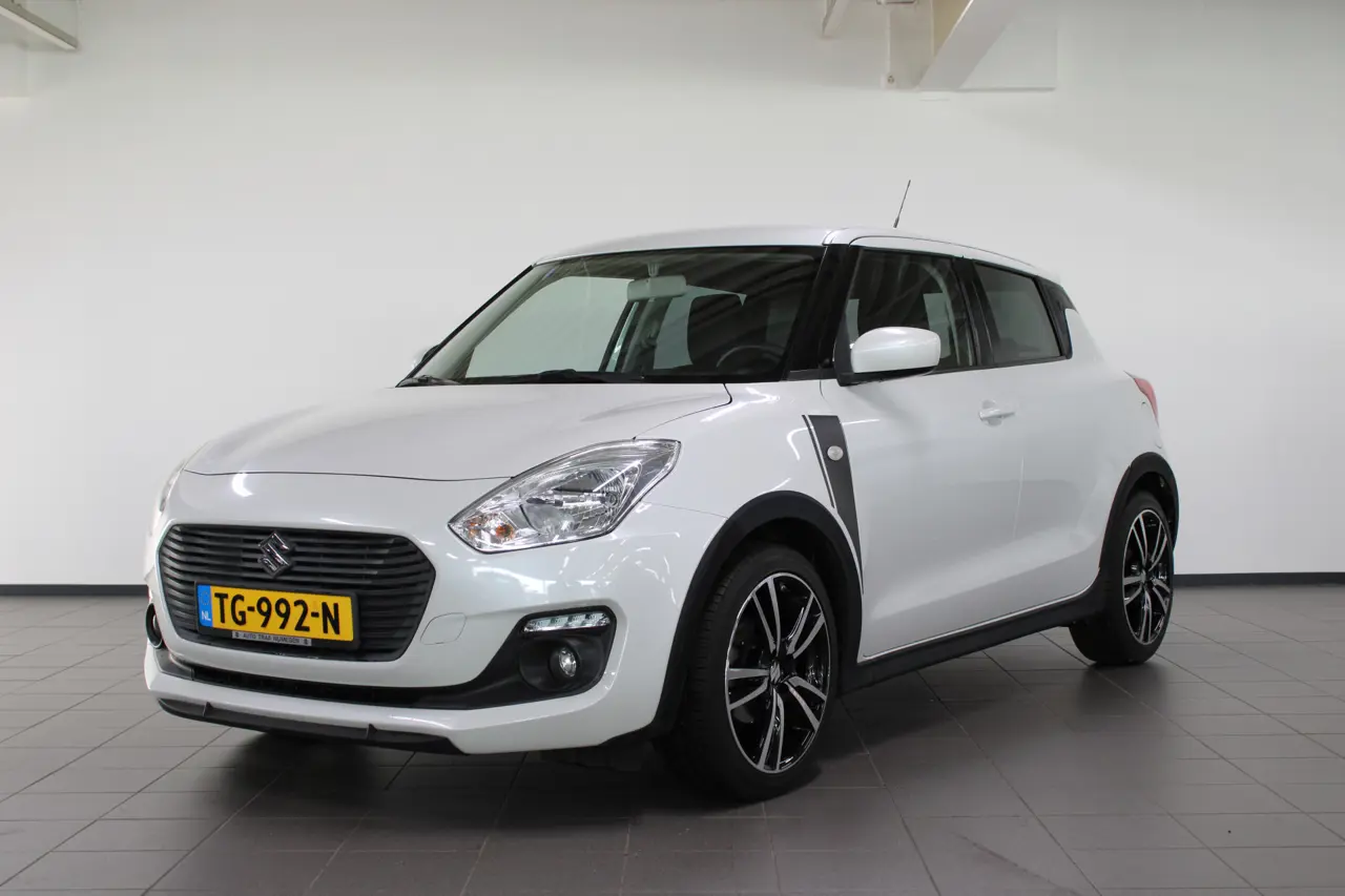 Suzuki Swift 1.2 Sportline 2018, foto 1