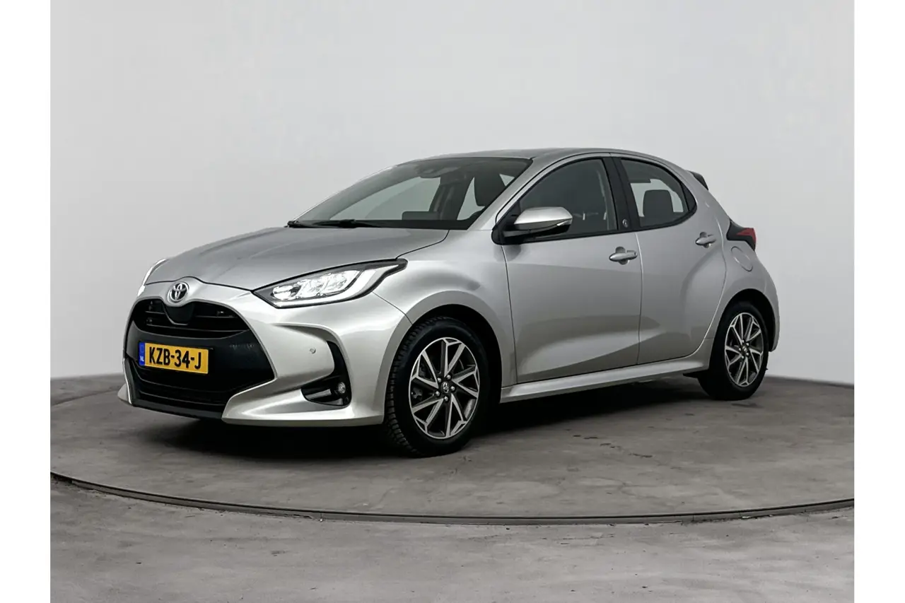 Toyota Yaris 1.5 Hybrid Style 2022, photo 1