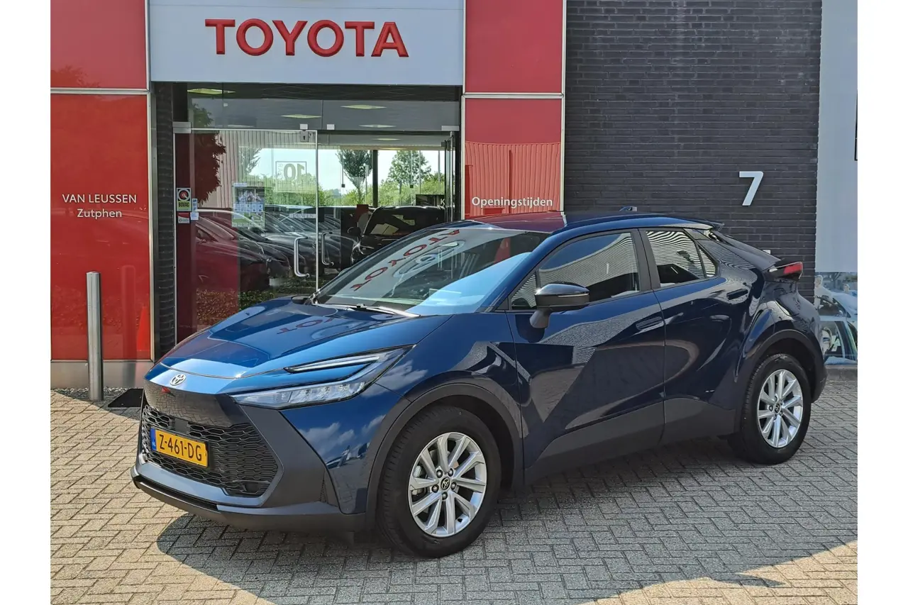 Toyota C-HR 1.8 Hybrid 140 2024, foto 1