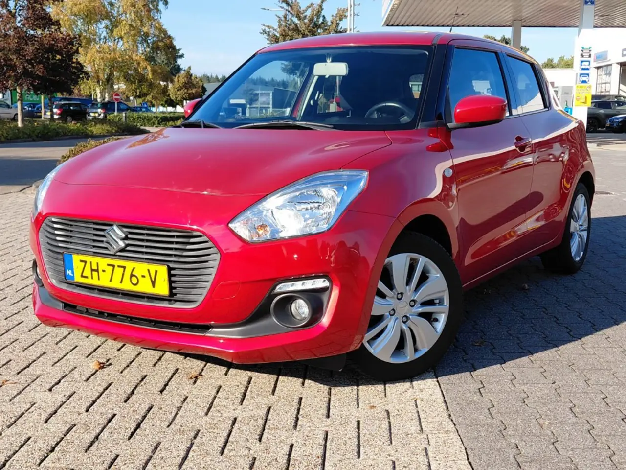 Suzuki Swift 1.2 Select Carplay Camera Navi 2019, foto 1