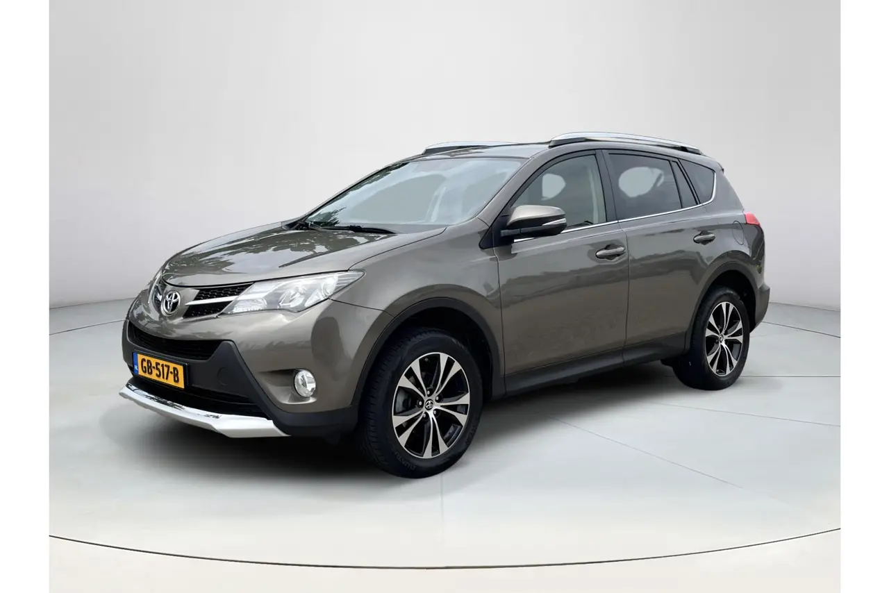 Toyota RAV4 2.0 Style Top 5 Editie 4WD 2015, foto 1