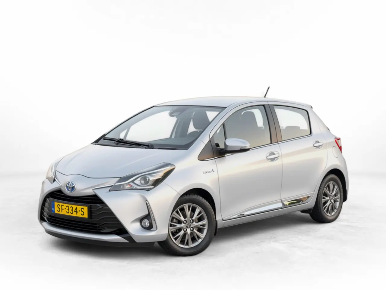 Toyota Yaris 1.5 Hybrid Executive 2018, foto 1
