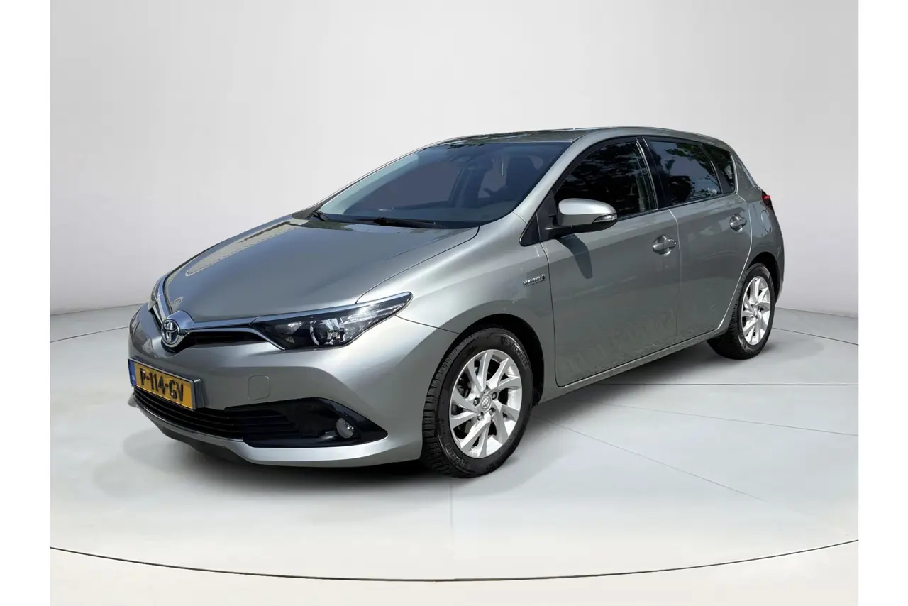 Toyota Auris 1.8 Hybrid Dynamic 2019, foto 1