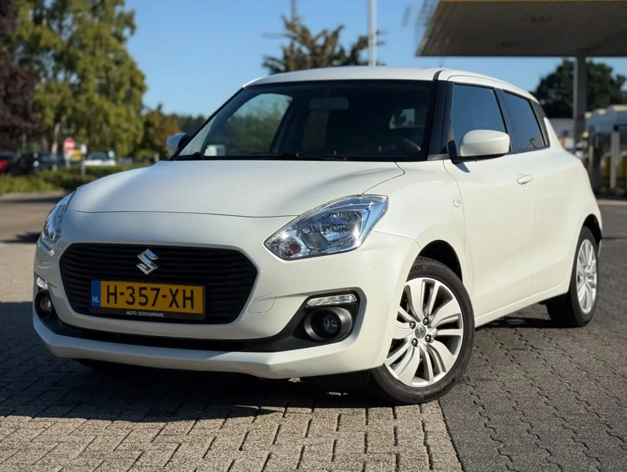 Suzuki Swift 1.2 Select Automaat Camera Navi Carplay 2020, foto 1