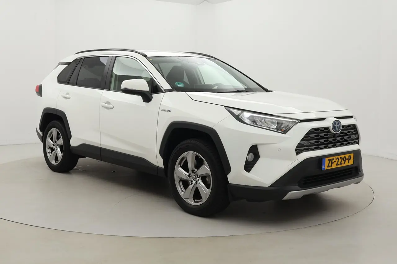 Toyota RAV4 2.5 Hybrid Dynamic 2019, foto 1