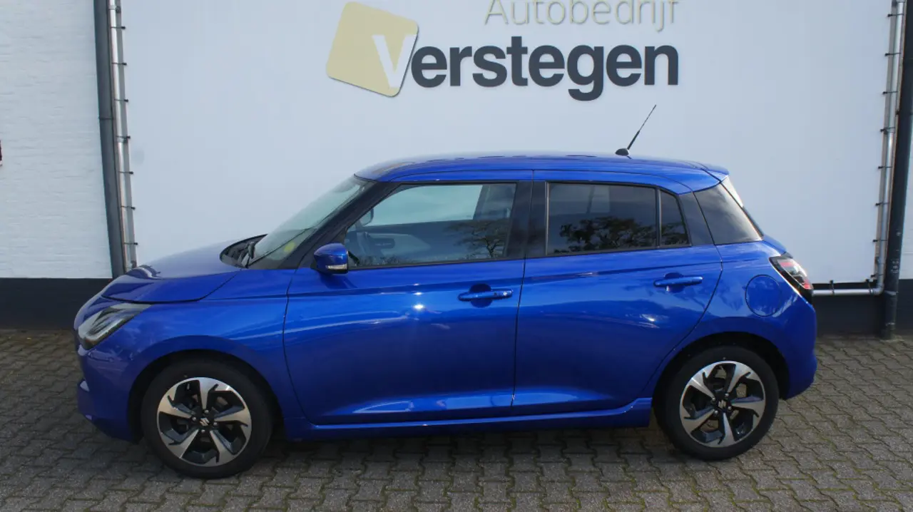 Suzuki Swift 1.2 Style Smart Hybr Automaat 2024, foto 1