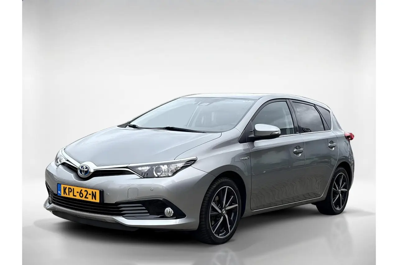 Toyota Auris 1.8 Hybrid Dynamic 2017, foto 1