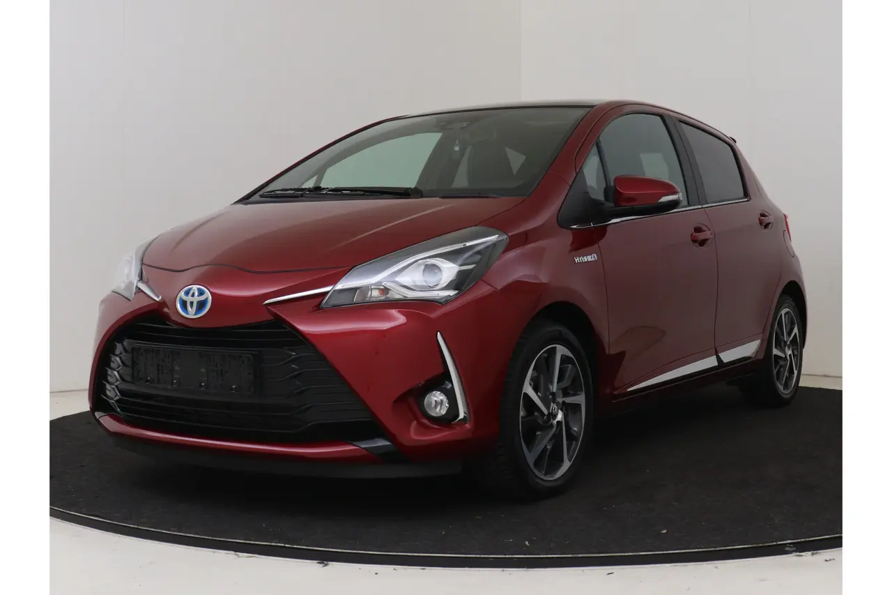 Toyota Yaris 1.5 Hybrid Premium 2018, foto 1