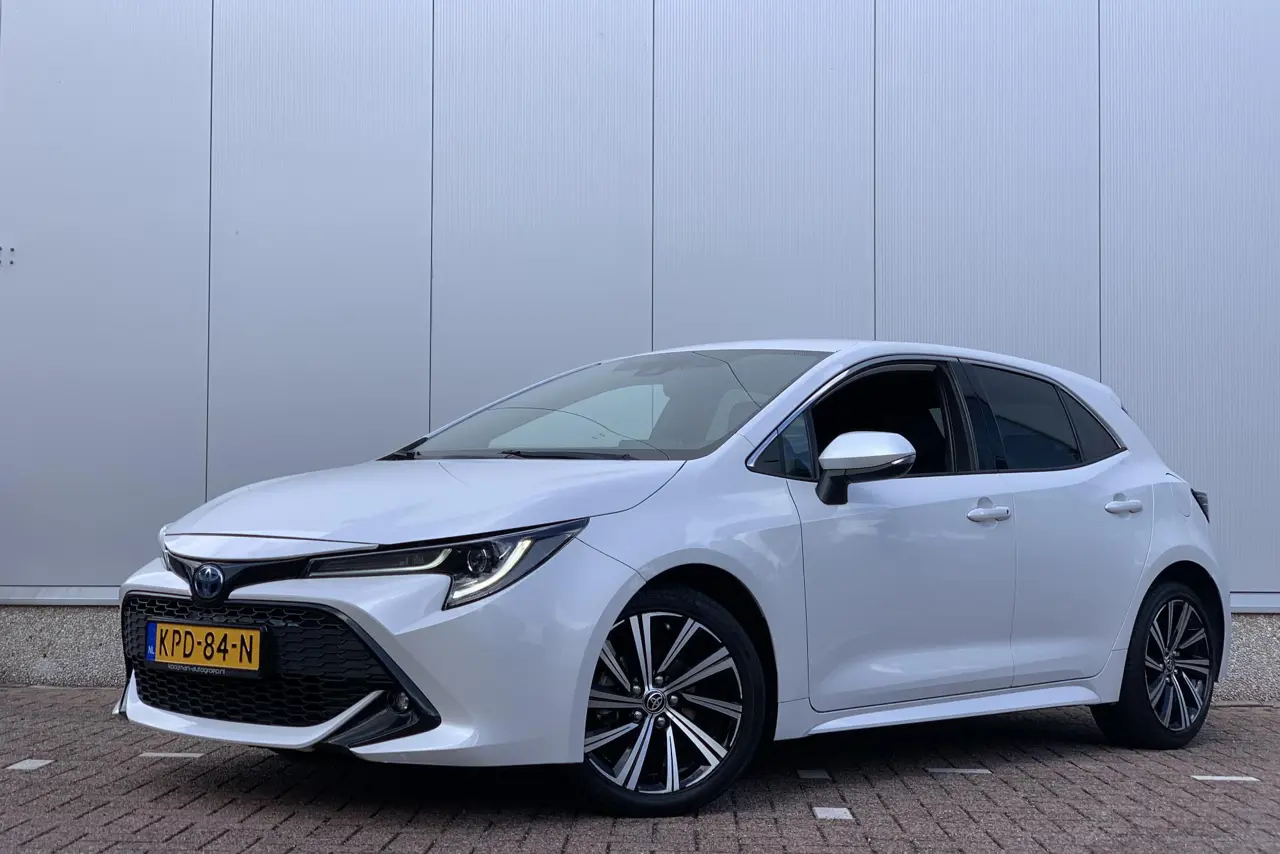 Toyota Corolla Hybrid 140 Executive 2022, foto 1