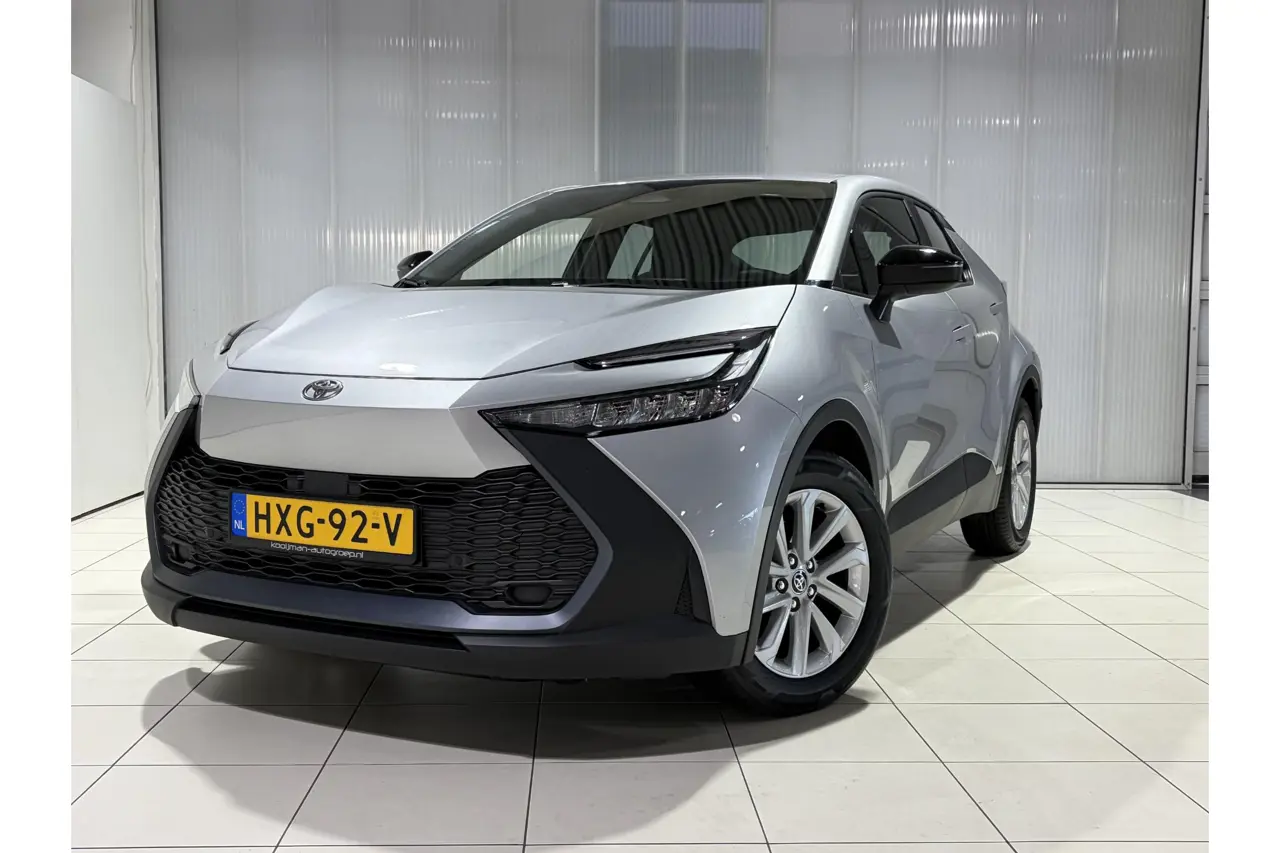 Toyota C-HR 1.8 Hybrid 140 Active 2025, foto 1