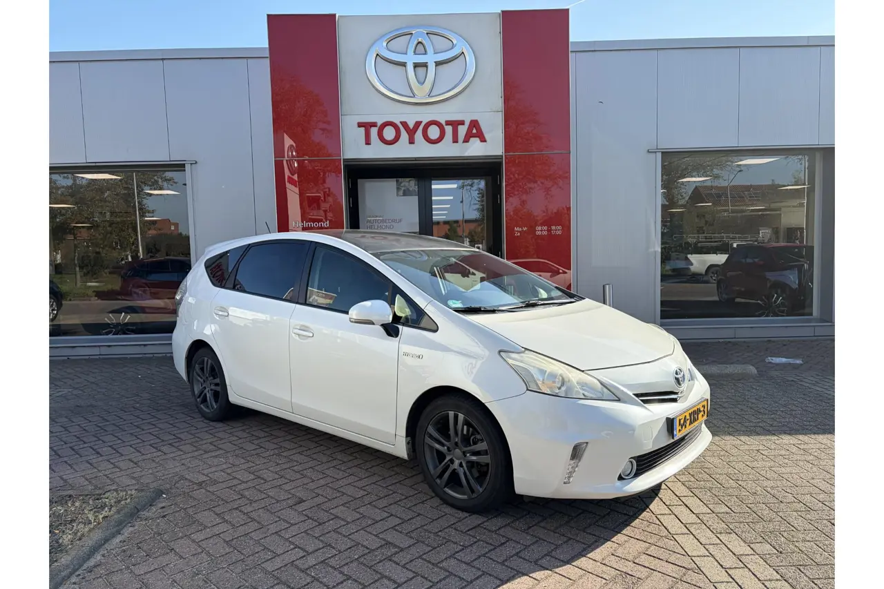 Toyota Prius Wagon 1.8 Aspiration 96G 2012, foto 1