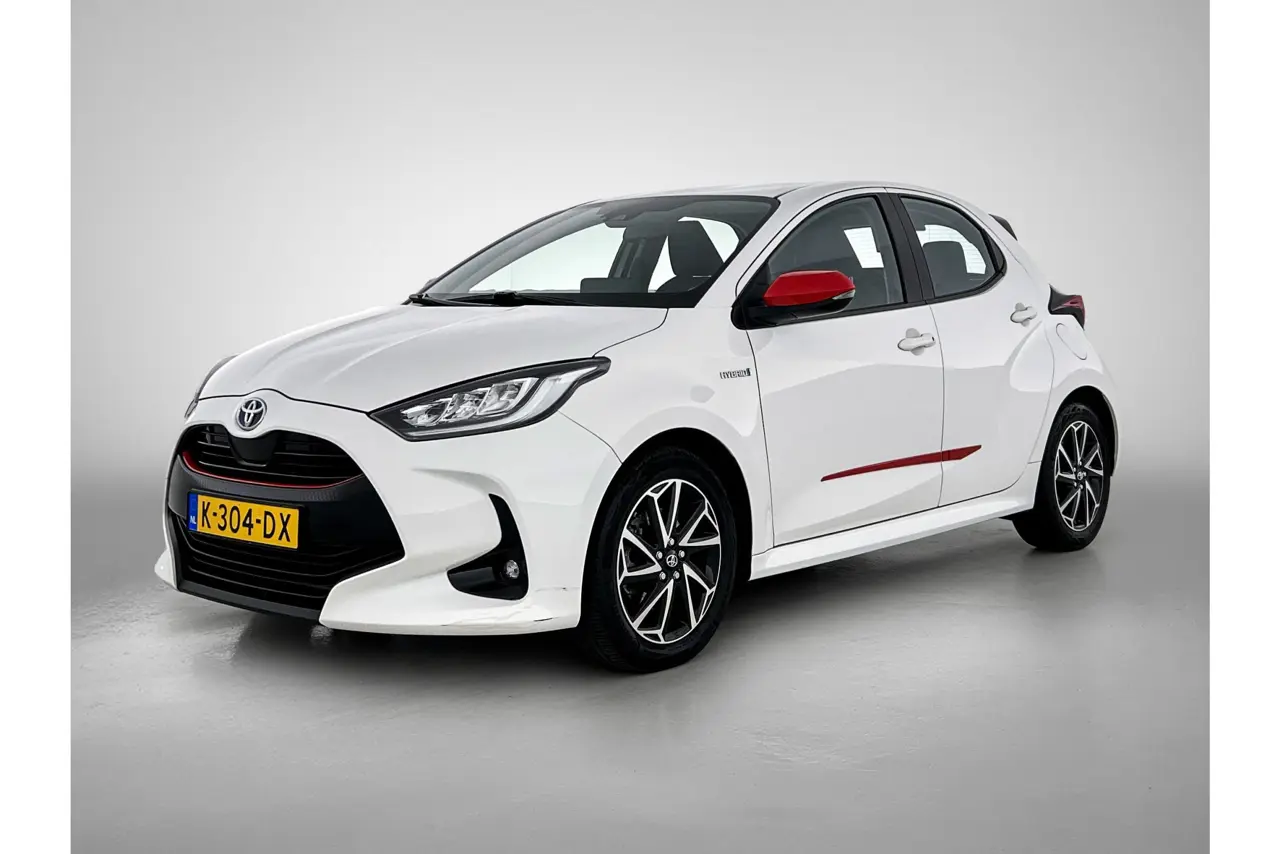 Toyota Yaris 1.5 Hybrid Dynamic 2020, foto 1