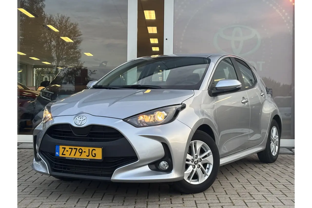 Toyota Yaris 1.5 Hybrid 115 Active 2024, foto 1