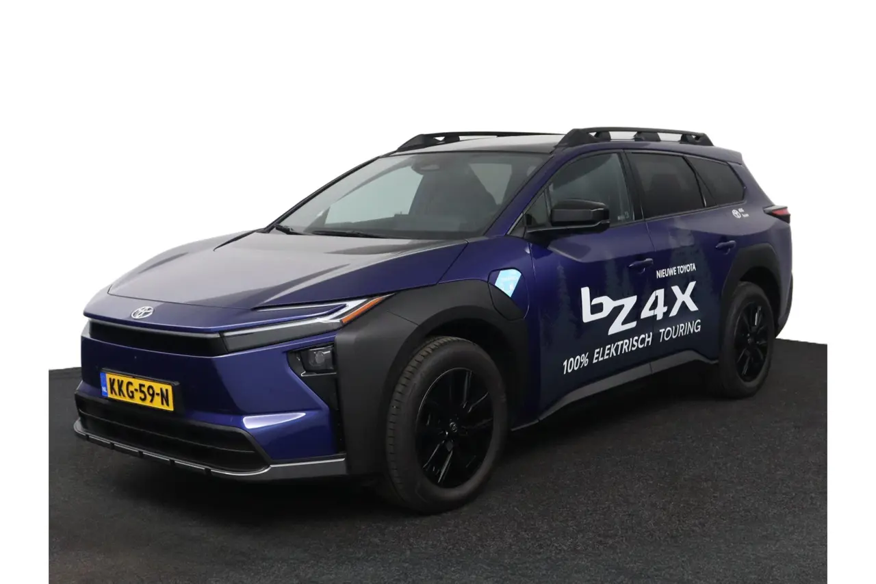 Toyota bZ4X Executive AWD 75 kWh 2026, foto 1