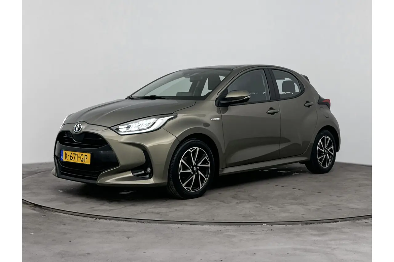 Toyota Yaris 1.5 Hybrid Dynamic 2020, foto 1