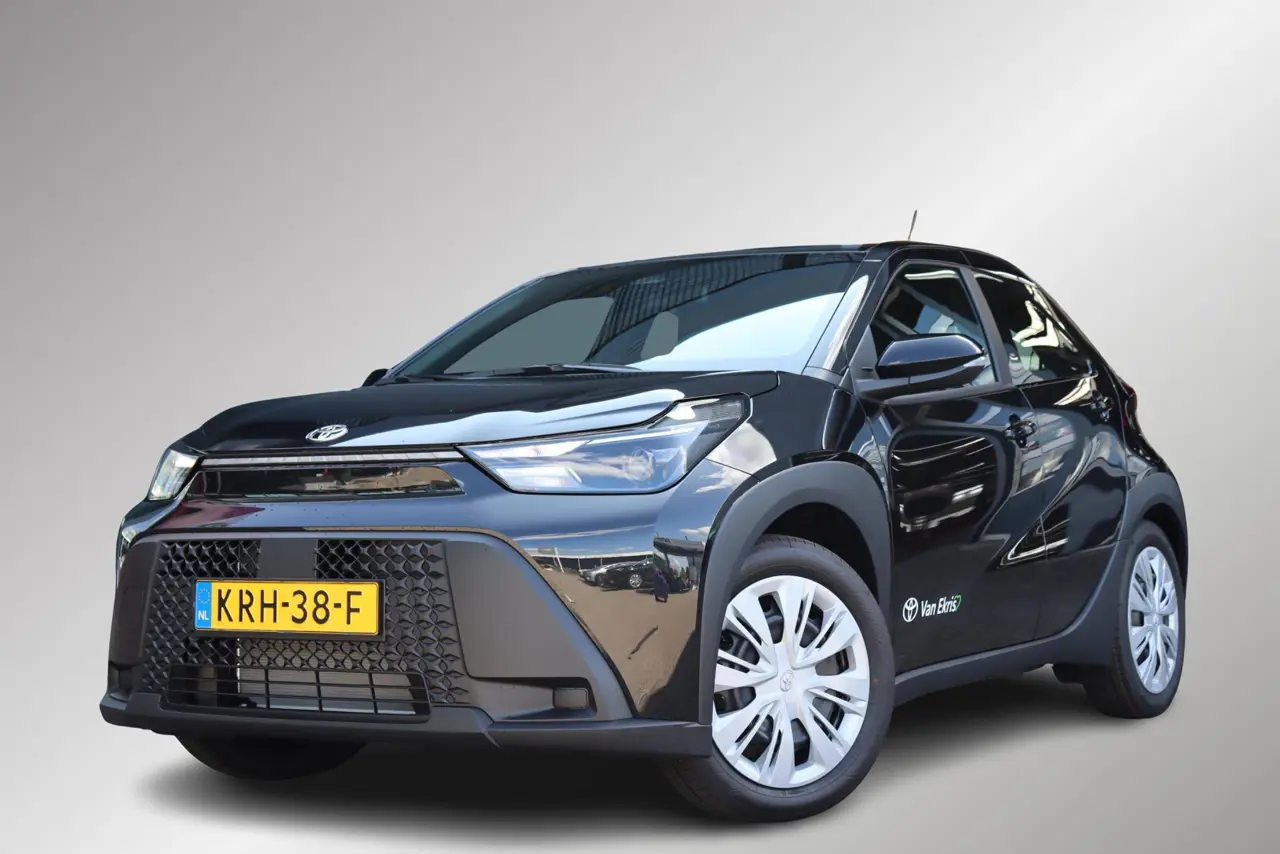 Toyota Aygo X Hybrid 115 Play Apple Carplay. Android Auto. 2026, foto 1