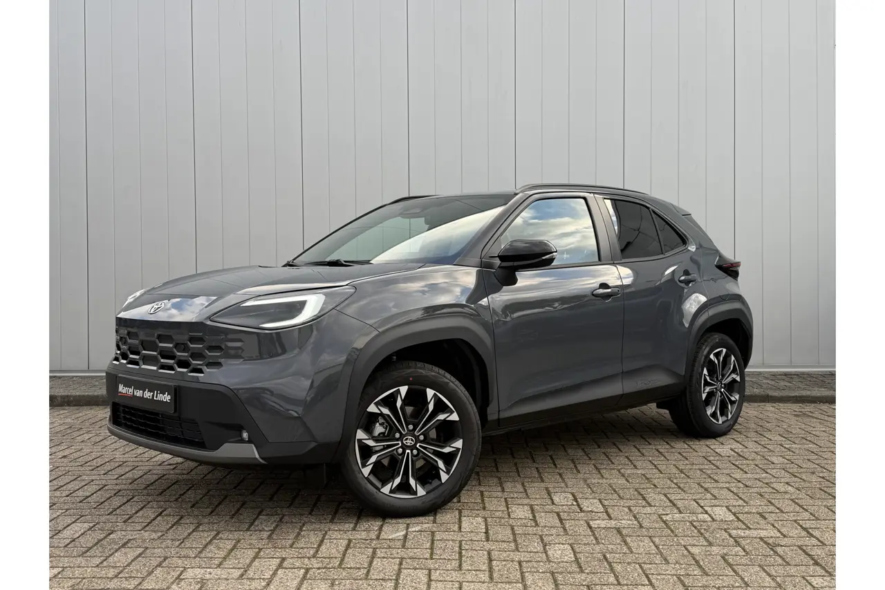 Toyota Yaris Cross 1.5 Hybrid 130 First Edition Voorraad Deals Nieuw Stoel Stuur Verwarming 2026, foto 1