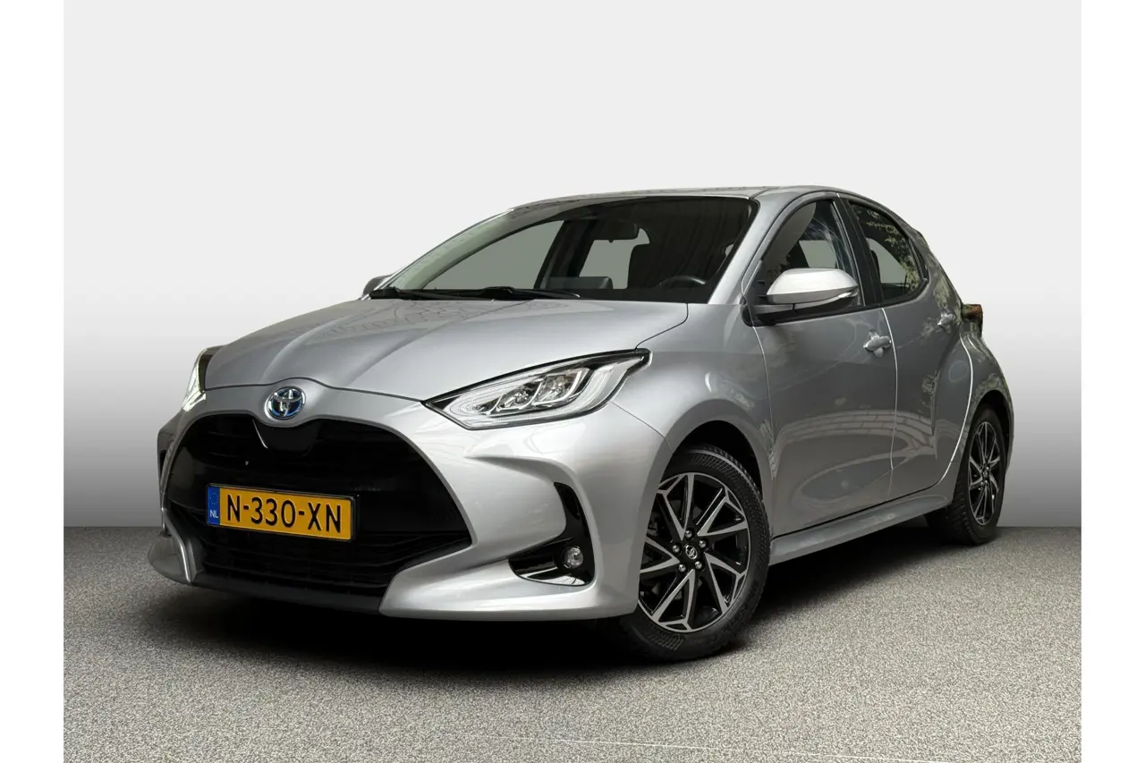 Toyota Yaris 1.5 Hybrid Dynamic 2022, foto 1