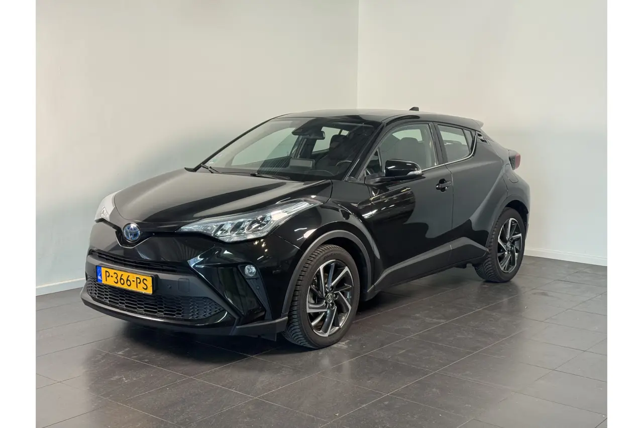 Toyota C-HR 1.8 Hybrid Dynamic 2022, foto 1