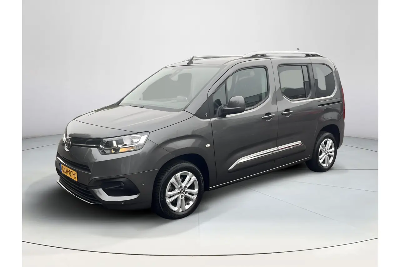 Toyota Proace City Verso 1.2 Turbo Dynamic 2020, foto 1