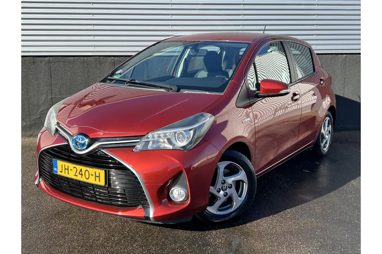 Toyota Yaris 1.5 Hybrid Lease 2016, foto 1