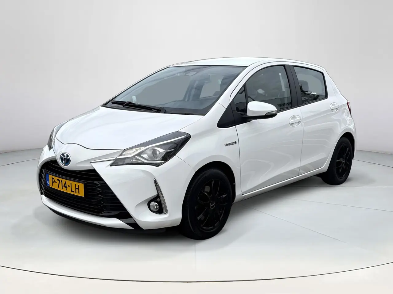 Toyota Yaris 1.5 Hybrid Active 2019, foto 1