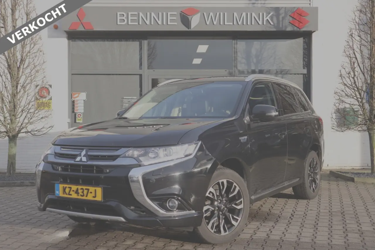 Mitsubishi Outlander 2.0 PHEV Executive Edition Trekhaak 2016, foto 1