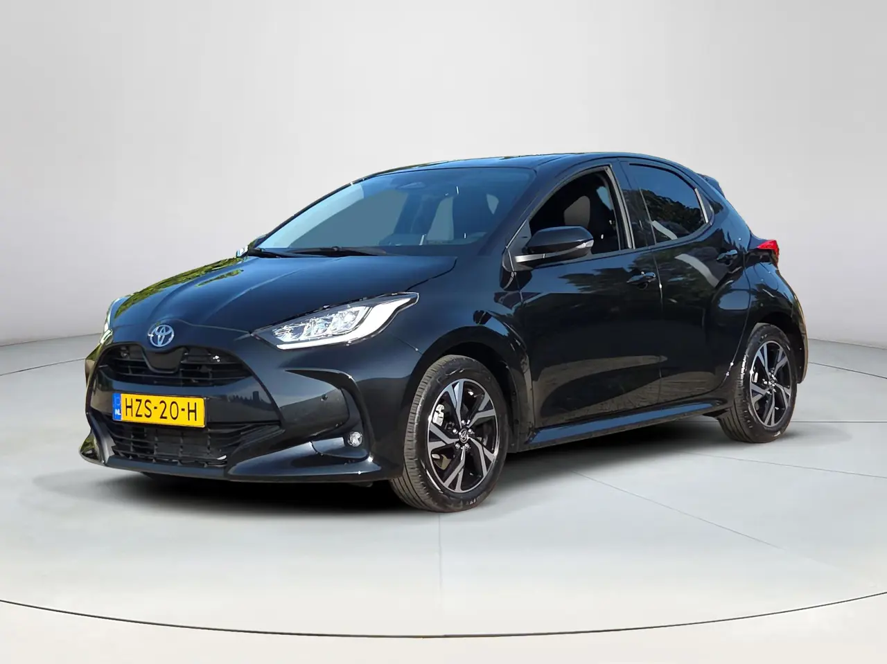 Toyota Yaris 1.5 Hybrid 115 Dynamic Comfort Pack 2025, foto 1