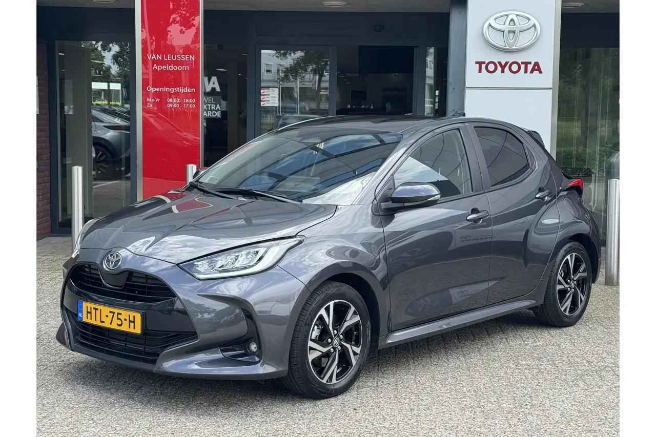 Toyota Yaris 1.5 Hybrid 115 Dynamic 2025, foto 1