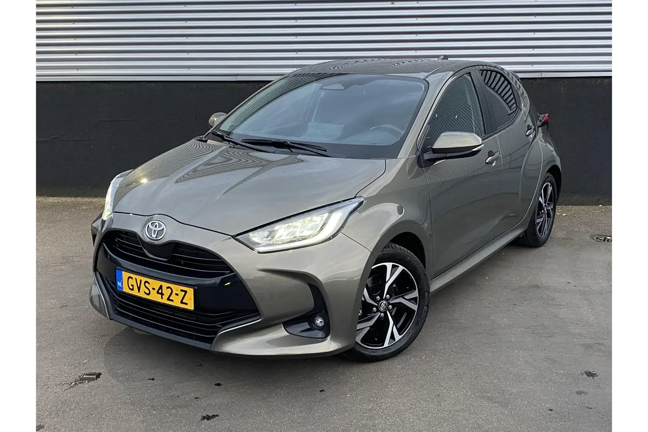 Toyota Yaris 1.5 Hybrid 115 First Edition 2024, foto 1