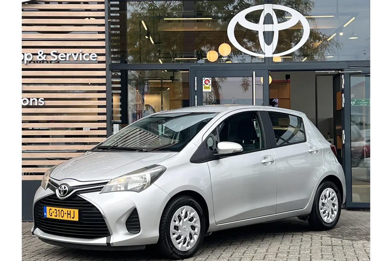 Toyota Yaris 1.0 VVT-i Aspiration 2016, foto 1